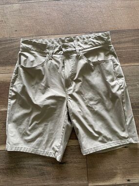 Kenneth Cole Men's Khaki Flat-Front Shorts